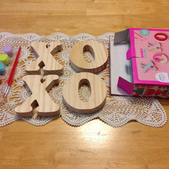 Two new Art Kits, Mondo Llama from Target, new for ages 3+ - Picture 2 of 5